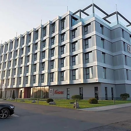 Frames Gmbh Hotell 4*