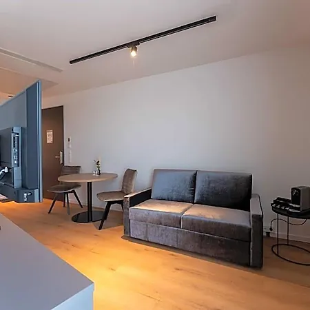Hotell Frames Gmbh Lehmen